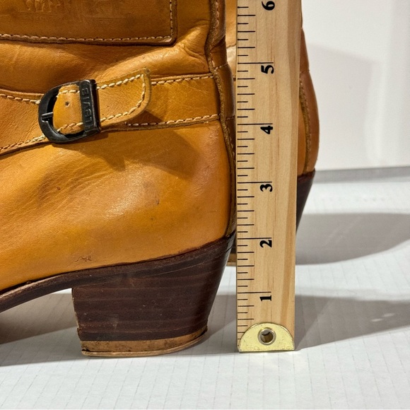 Vtg Levis Leather Western Boots size 7.5 - Picture 9 of 16